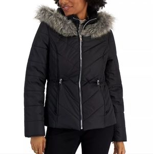 Maralyn & Me Women's Puffer Coat Faux-fur trim front "dressed to impress" winter